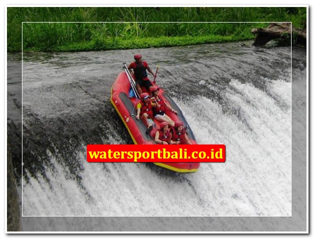 Telaga Waja Rafting Bali