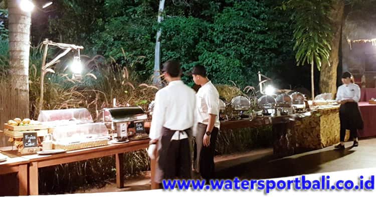 Menu BBQ Dinner Buffet di Bali Safari Park